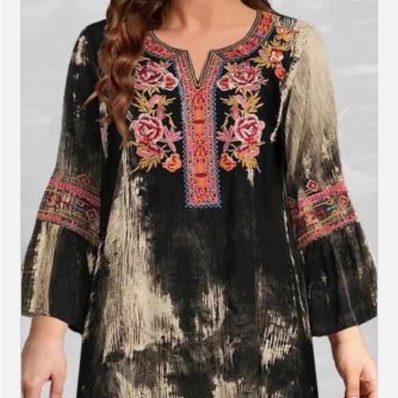 Calessa Tops - Calessa embroidered boho top Embroidered Burnout Print Tunic Medium